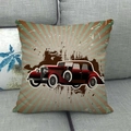Fodera per cuscino vintage in lino con design di auto d'epoca rossa su un divano grigio - Auto Classica Rossa Vintage / 45*45cm