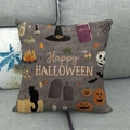 Detail eines Leinen-Halloween-Kissenbezugs mit Text und festlichen Symbolen - Happy Halloween Elemente (9) / 45x45 cm