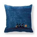 Funda de cojín azul de Halloween con brujas y calabazas en suave tela piel de melocotón - Estilo Tres Brujas
