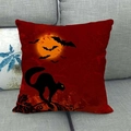 Fodera per cuscino Halloween con gatto arrabbiato e pipistrelli su divano grigio - Gatto Pipistrello Luna Rossa (3)