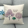 Fodera per cuscino in lino con alberi primaverili acquerello su cuscino quadrato beige - 45x45cm / Alberi di Primavera
