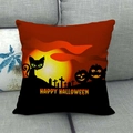 Funda de cojín de Halloween con gato negro y calabaza en sofá gris con texto - Gato Fantasma de Cementerio (12) / 45x45cm