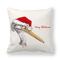 Dettaglio federa natalizia in pelle di pesca con renna e scritta rossa Merry Christmas - 45x45cm / Pellicano con Cappello di Babbo Natale Buon Natale(8)