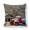 Christmas pillowcase with red vintage truck and golden retriever on peach skin fabric - Barn Red Truck with Labrador (6) / 45x45cm