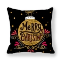 Detailansicht des Kissenbezugs mit goldenem Weihnachtsaufdruck auf schwarzem Stoff - 45x45 cm / Schwarze Goldkugel Weihnachten (6)