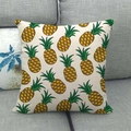 Housse de coussin carrée en lin avec motif d'ananas jaune sur tissu de couleur avoine - Ananas de Dessin Animé Complet (6) / 45*45cm (Sans Cœur)