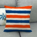 Minimalistischer Kissenbezug aus Leinen mit orange-blauen Streifen auf dem Sofa - Orange Dunkelblau Beige Künstlerische Streifen (3)