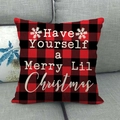 Dettaglio della fodera per cuscino natalizio a quadri rossi e neri con scritte festive - Quadri Rosso Nero - Merry Lil Christmas (Stile 2)