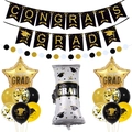 Detailsicht der Congrats Grad Banner und Schwarz Gold Ballons Set für die Abschlussfeier - Abschlusszeugnis Set
