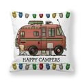 Vista de detalle de la funda de cojín de piel de melocotón con caravana y luces de búhos - Autocaravana Retro Roja y Verde(17)