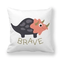 Kissenbezug mit Cartoon-Dinosaurier-Motiv und Brave-Schriftzug aus weichem Pfirsichhaut - 45x45 cm / Mutiger Triceratops Stil (10)