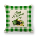 Dettaglio federa in lino per San Patrizio con bordi a quadri verdi e trifogli - Stile Happy St. Patrick's Day (1)