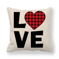 Fodera per cuscino in lino San Valentino con scritta LOVE e cuore a quadri rossi - Stile Scritta LOVE (1)
