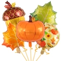 Dettaglio del set di palloncini autunnali con zucca foglia d'acero e ghianda in alluminio - Set Da 5 Pezzi Per Il Giorno Del Ringraziamento