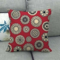 Housse de coussin en lin rouge avec motif géométrique de mandala vintage beige et noir - Housse Uniquement / Mandala Rouge Vif (14)