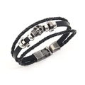 Bracelet multicouche en cuir noir style punk avec crâne argenté vintage et perles - Style Crâne / Noir