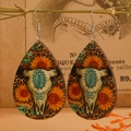 Boucles d'oreilles pendantes en bois style western avec crâne de taureau et tournesol - Style Tête de Taureau Tournesol Léopard / Orange