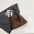 Braune Shopper-Tasche aus PU-Leder mit Litchi-Muster und silbernen Beschlägen - Braun
