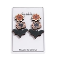 Boucles d'oreilles Halloween en bois avec motifs toile d'araignée et chauve-souris - Style Araignée Chauve-souris