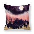 Housse de coussin texture marbre avec design artistique de lune et forêt nocturne - Forêt Étoilée Violette (9)