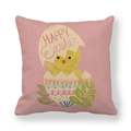 Housse de coussin Pâques en lin avec motif poussin et œuf sur fond rose chaud - Poussin Rose qui Regarde (5)