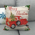 Detalle de funda de cojín de lino con camión de Navidad en un sofá de tela gris - 45x45 cm / Estilo Camioneta Roja Feliz Navidad (12)