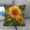Housse de coussin en lin avec tournesols jaunes sur fond de motifs floraux vintage - Tournesol à Volutes Vintage (8)
