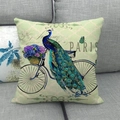Housse de coussin en lin avec paon coloré sur un vélo rétro et texte de Paris - Paris Paon Bicyclette (5)