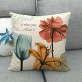 Linnen kussensloop met oranje tulpen inktbloemen en tekst 'Home is where your Heart is' - Stijl 1-Quote(Home is where your Heart is)