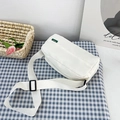 Sac oreiller minimaliste en nylon blanc avec sangle réglable et étiquette verte EAIMT - Blanc