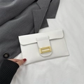 Schicke weiße PU-Leder Umschlag-Clutch mit gravierter goldener Schnalle für Damen - Weiß