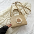 Sac bandoulière en paille tressée beige avec détail marguerite et bandoulière - Kaki