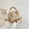 Borsa in paglia a forma di conchiglia con ricamo floreale e finiture in pelle - Cachi