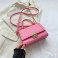 Rosafarbene PU-Leder Umhängetasche mit Kroko-Prägung und goldener Schnalle - Rosa