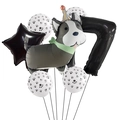 Détail du ballon Boston Terrier avec chiffre 7 et ballons empreintes de pattes - Ensemble Husky Numéro 7
