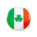 Détail d'un badge de la Saint-Patrick aux couleurs de l'Irlande avec un trèfle vert - Style Drapeau Irlandais Trèfle (sptlk001-18)