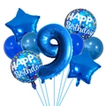 Détail du ballon chiffre 9 bleu et des ballons étoiles pour fête d'anniversaire - Combinaison de Ballons en Aluminium et Latex Chiffre Bleu (Style I)