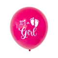 Dettaglio di un palloncino in lattice rosa con scritta It's a Girl e piedini - Stile Lattice Rosa Scuro It's a Girl