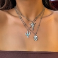 Set collana multistrato boho vintage con ciondolo a forma di cactus e perline turchesi - Stile 3 Strati Retro Testa di Toro Cactus Catena in Metallo