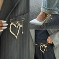 Golden heart pin with hammered texture and waterdrop pearl charms on suit jacket - Heart Pearl Style (Gold-00311)