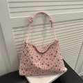 Sac à épaule en velours côtelé rose avec motifs papillons et bandoulières nouées - Rose