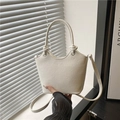 Weiße Beuteltasche für Damen mit schicken Cartoon-Mustern und einem Umhängeriemen - Weiß
