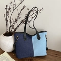 Μινιμαλιστική τσάντα denim patchwork με μαύρα δερμάτινα λουράκια και λευκές ραφές - Σκούρο Μπλε Patchwork (Στυλ 3)