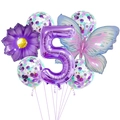 Détail de l'ensemble de ballons 5ème anniversaire avec papillon et marguerite en aluminium - Thème Numéro 5