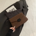 Borsa a tracolla in pelle scamosciata leopardata con chiusura e catena in metallo - Marrone