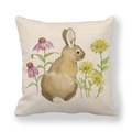 Linnen kussenhoes met aquarel konijn en bloemmotief op een witte achtergrond - Aquarel Konijn Achteraanzicht en Bloem (2)
