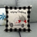 Merry Christmas Leinen Kissenbezug mit weißem Truck und Tannenbaum auf grauem Sofa - Retro Weißer LKW Stil (1)