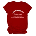 T-shirt rossa a girocollo con scritta I AM CURRENTLY bianca e dettaglio maniche piegate - Rosso (Font Bianco)
