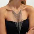 Zilveren gelaagde franjeketting met elegante trapsgewijze metalen kettingen voor dames - Kwastje Mesh Stijl (07551) / Zilver (Wit K)