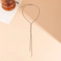 Minimalistische Y-förmige Schlangenkette in Silberoptik mit modernem Tropfen-Design - Silber